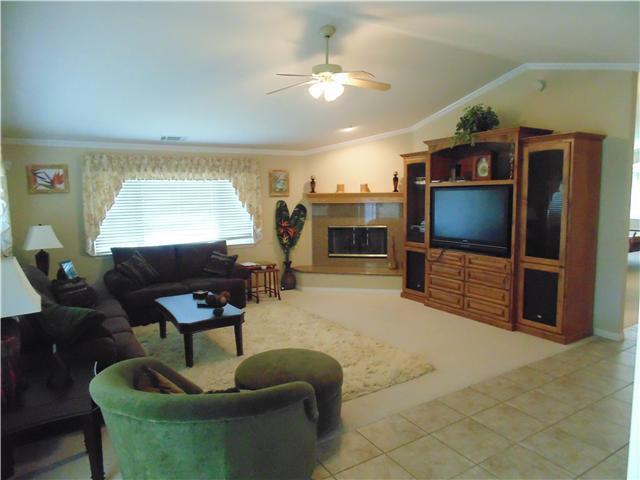 2310 Trails End Fallbrook, CA 92028 - Photo 5 of 5 Gallery Image 5