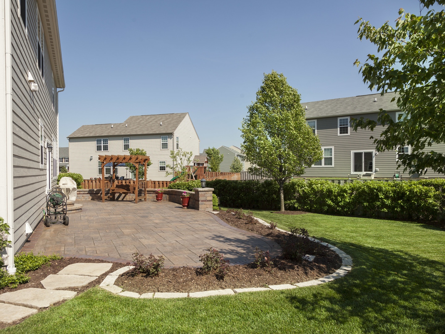 3011 Range Road Elgin, IL 60124 - Photo 2 of 35
