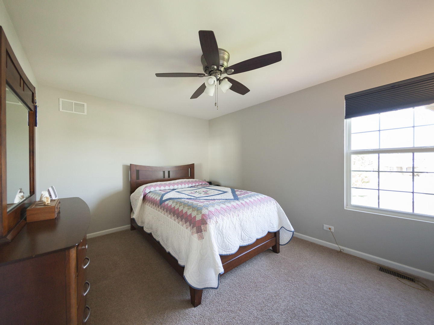 3011 Range Road Elgin, IL 60124 - Photo 28 of 35