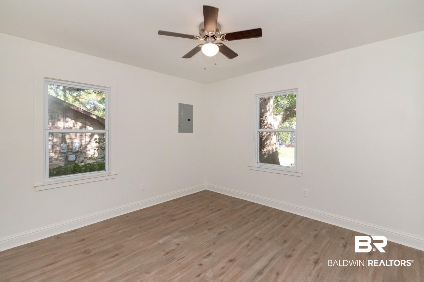 258 3rd Avenue Chickasaw, AL 36611 - Photo 15 of 31