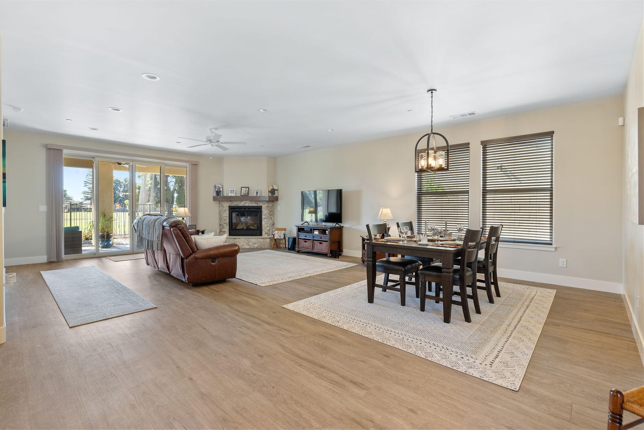 570 Little Lane Exeter, CA 93221 - Photo 10 of 64 20-web-or-mls-713A1697