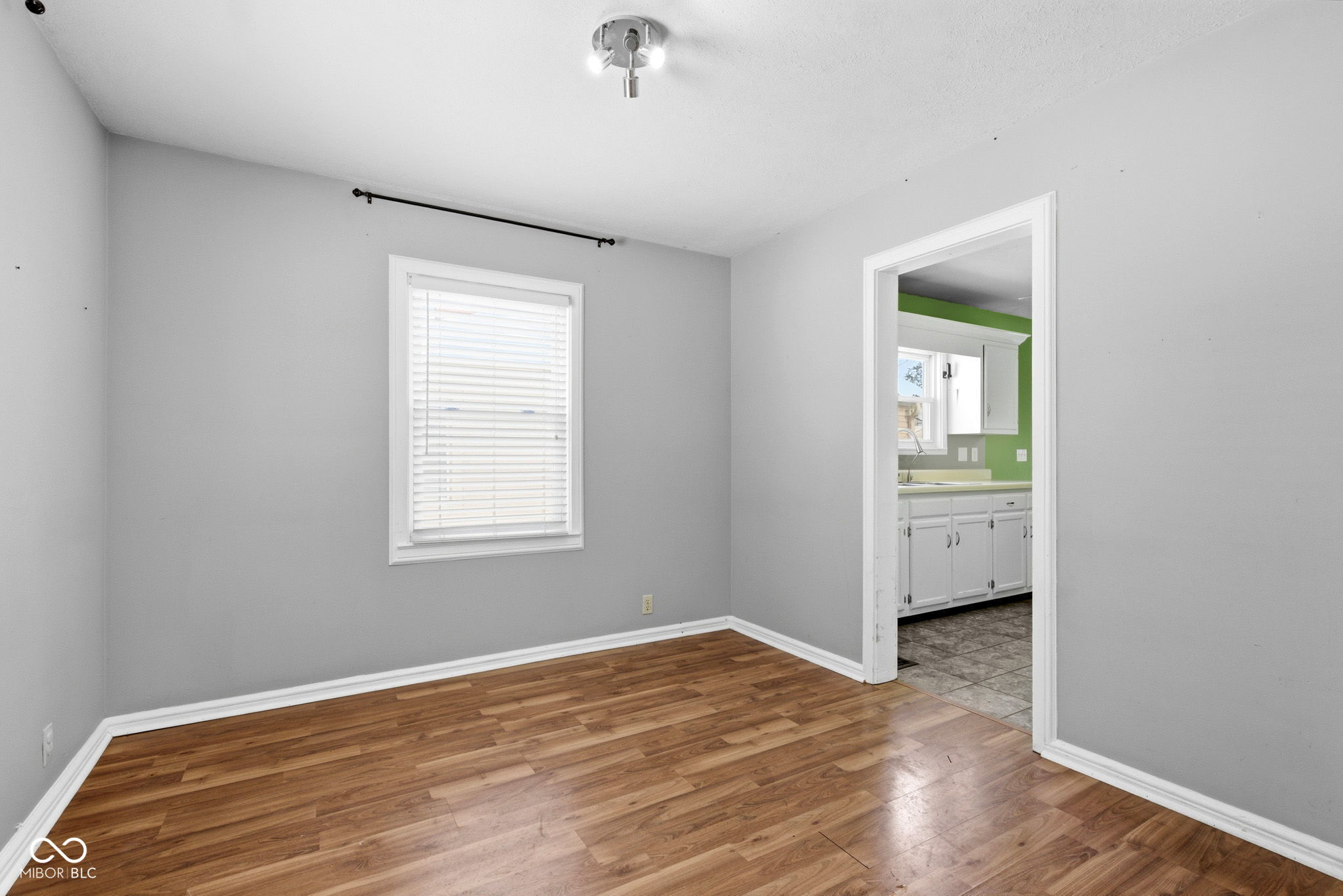 35 North Elizabeth Street Indianapolis, IN 46219 - Photo 7 of 26