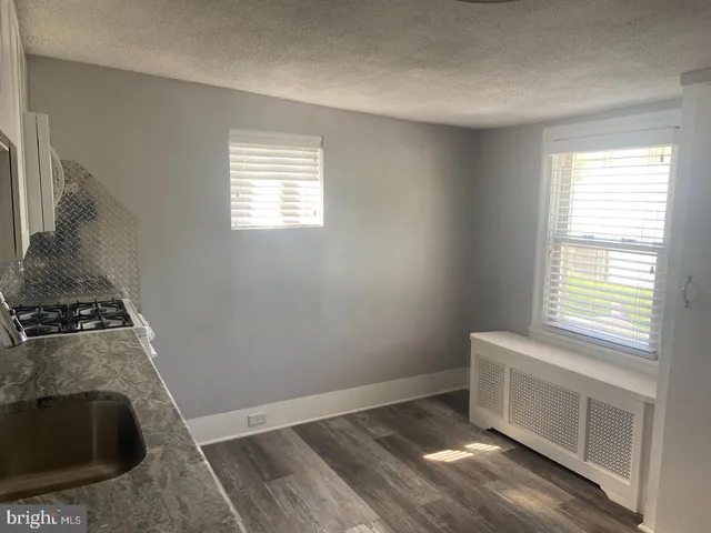 $2,000 | 163 Klockner Road, Trenton, NJ 08619