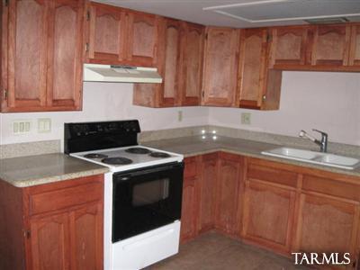 1225 East Milton Road, Unit 1231 Tucson, AZ 85706 - Photo 3 of 5