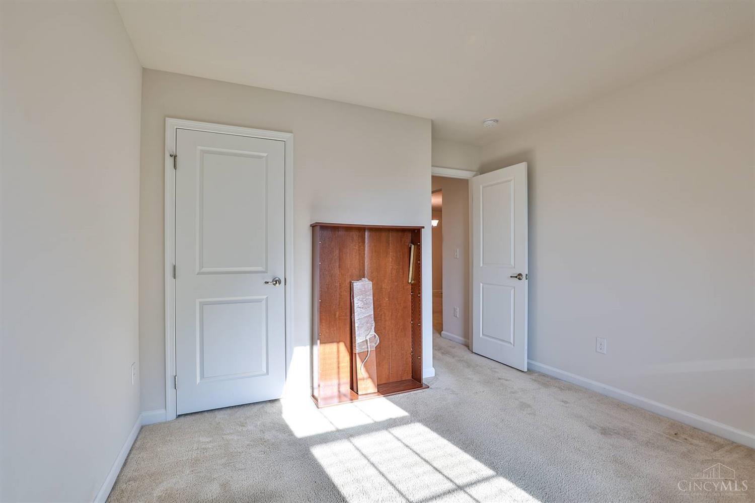 6757 Forest Ridge Drive Cincinnati, OH 45247 - Photo 37 of 40 Gallery Image 37