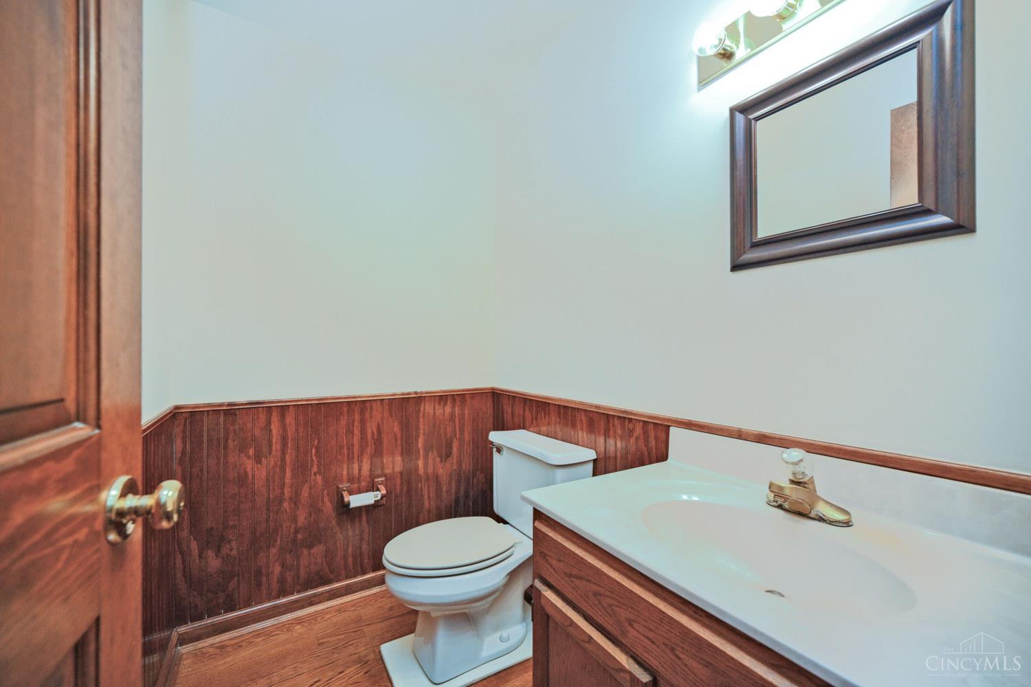 8650 Green Road Cincinnati, OH 45255 - Photo 22 of 57