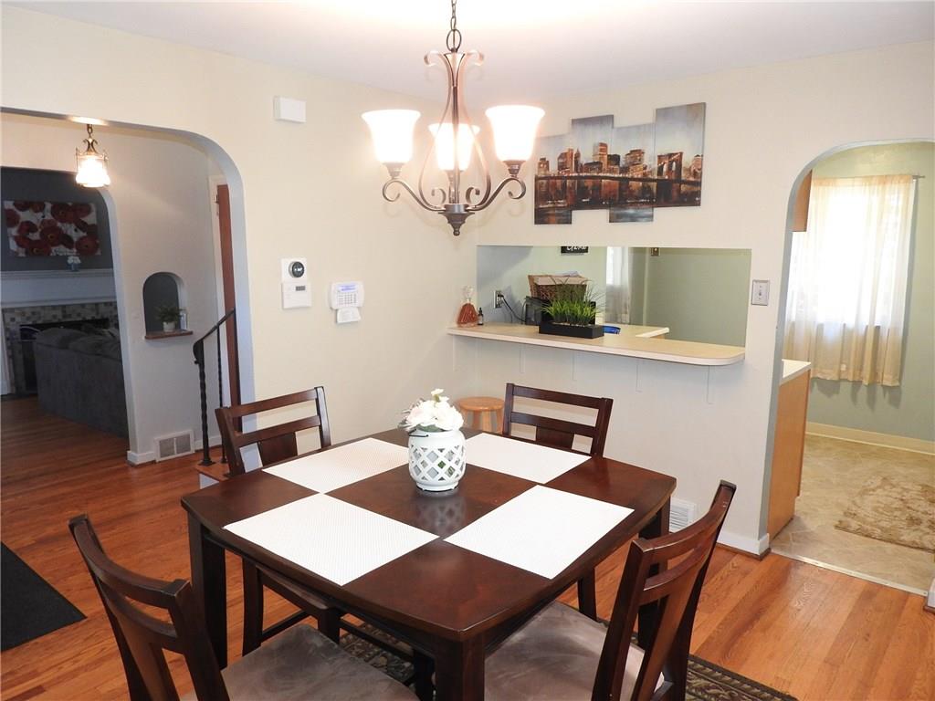 113 Crescent Hills Road Pittsburgh, PA 15235 - Photo 4 of 15 Gallery Image 4