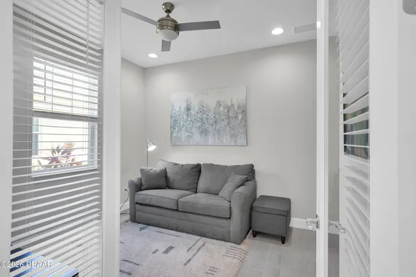 $3,000 | 109 Salt Shaker Street, Daytona Beach, FL 32124