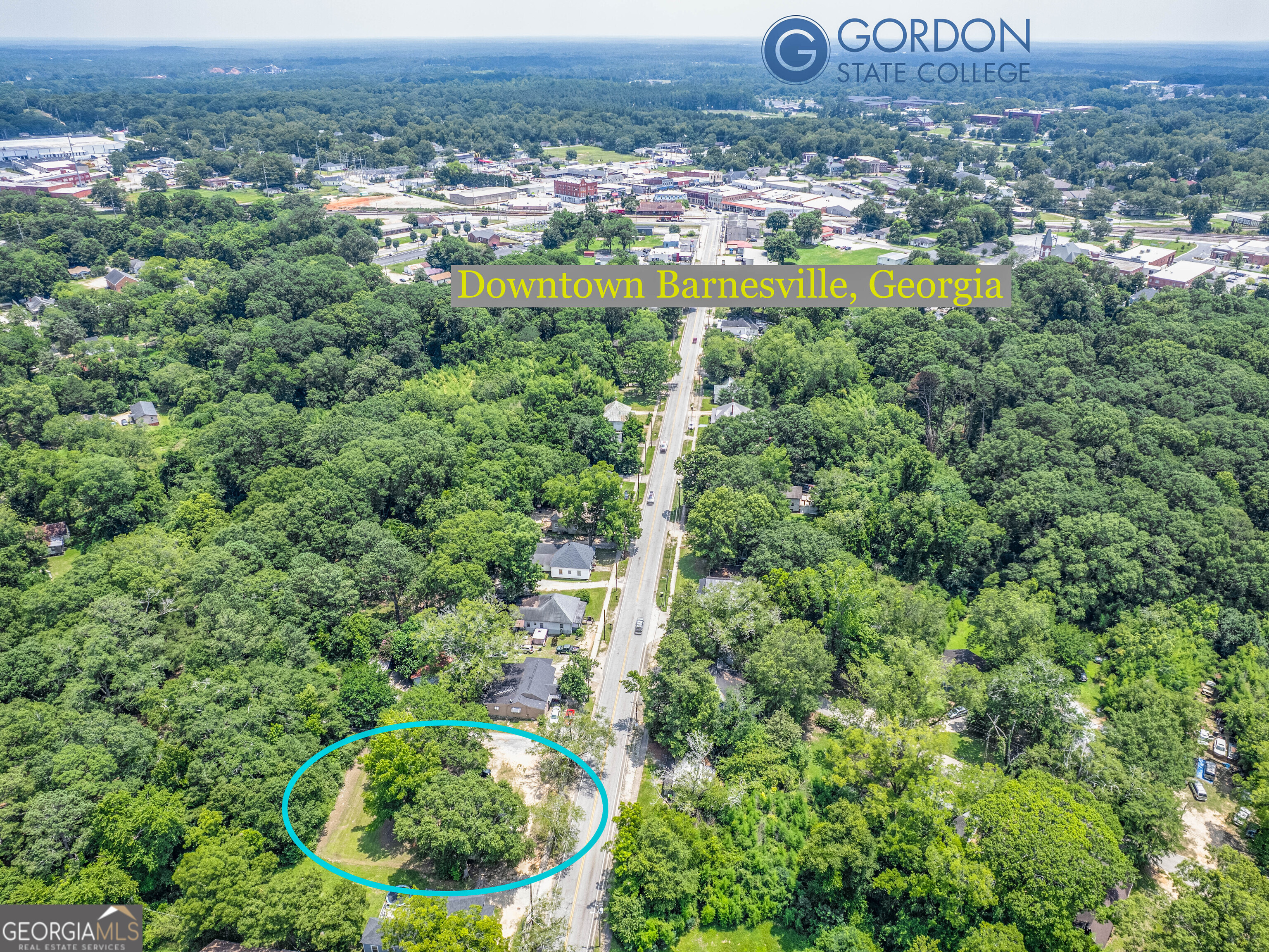 245 Atlanta Street Barnesville, GA 30204 - Photo 35 of 36 an aerial view of multiple house