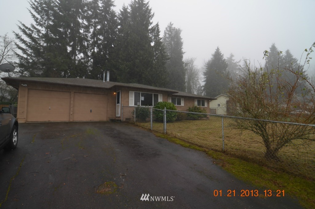 11913 Southeast 186th Place Renton, WA 98058 - Photo 1 of 8 Gallery Image 1
