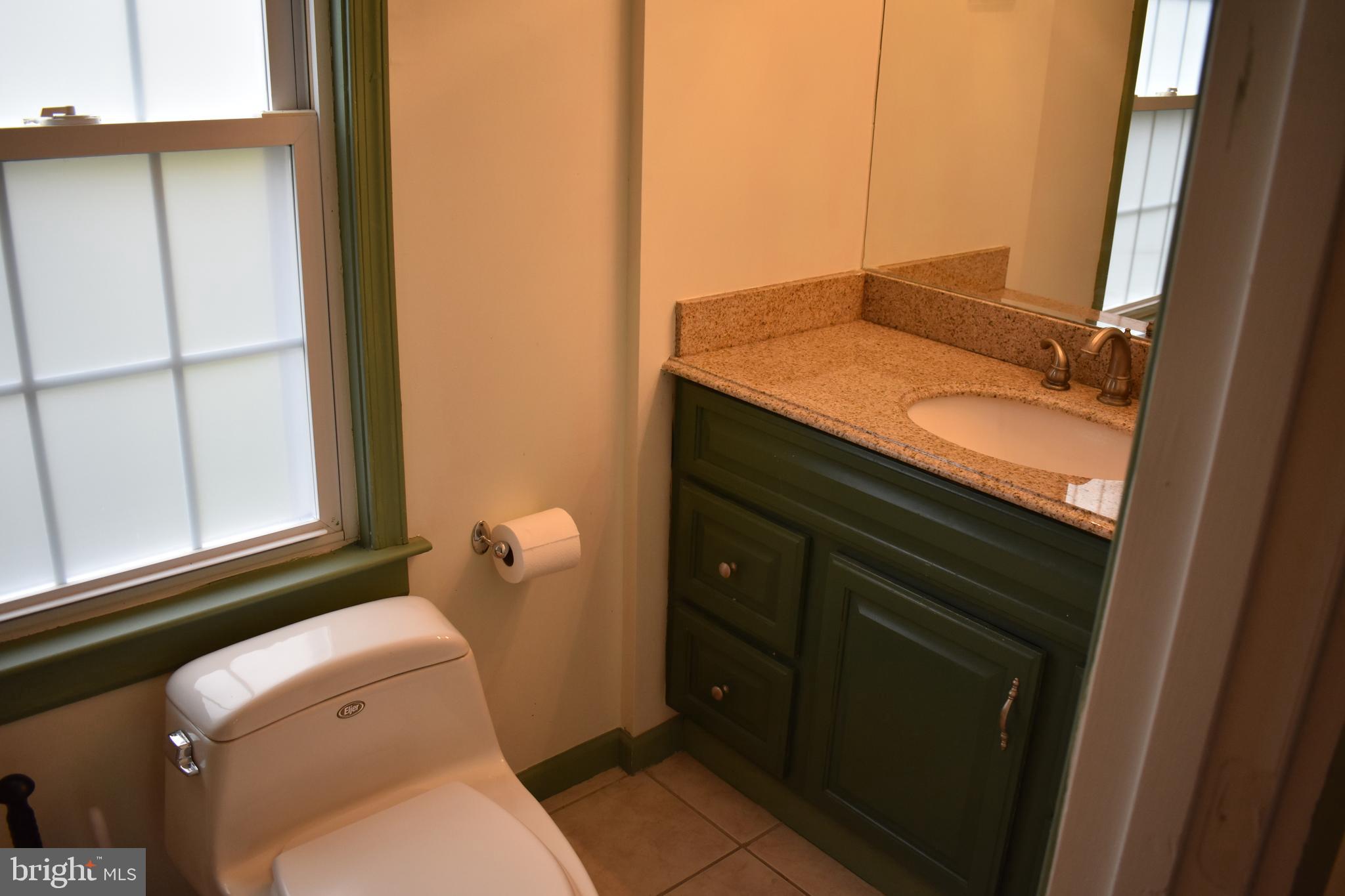 636 Orpington Road Baltimore, MD 21229 - Photo 19 of 24