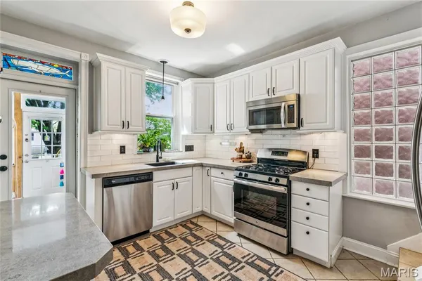 $319,900 | 5344 Lansdowne Avenue, St. Louis, MO 63109