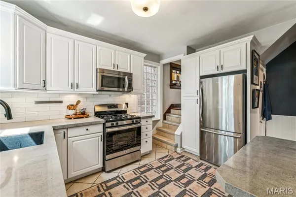 $319,900 | 5344 Lansdowne Avenue, St. Louis, MO 63109