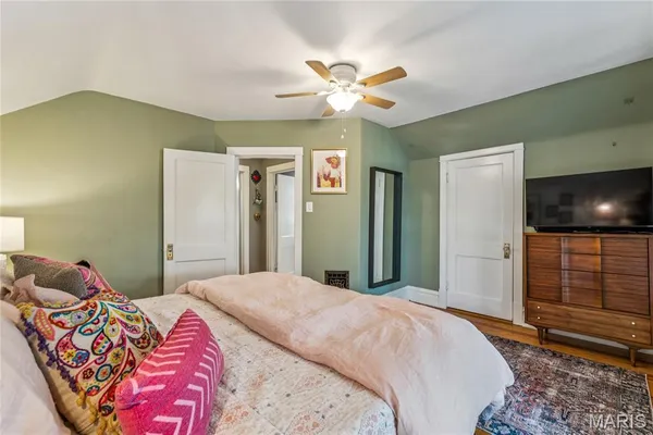 $319,900 | 5344 Lansdowne Avenue, St. Louis, MO 63109