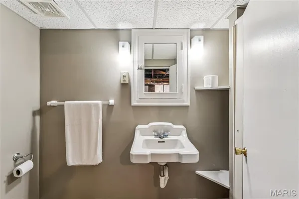 $319,900 | 5344 Lansdowne Avenue, St. Louis, MO 63109