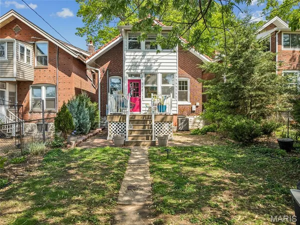 $319,900 | 5344 Lansdowne Avenue, St. Louis, MO 63109