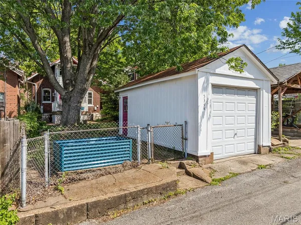 $319,900 | 5344 Lansdowne Avenue, St. Louis, MO 63109