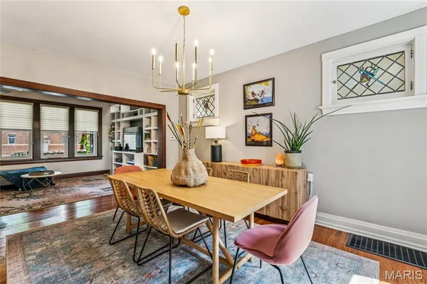 $319,900 | 5344 Lansdowne Avenue, St. Louis, MO 63109