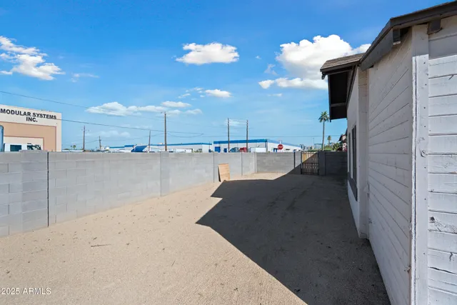 $1,350 | 438 North 17th Avenue, Unit A, Phoenix, AZ 85007