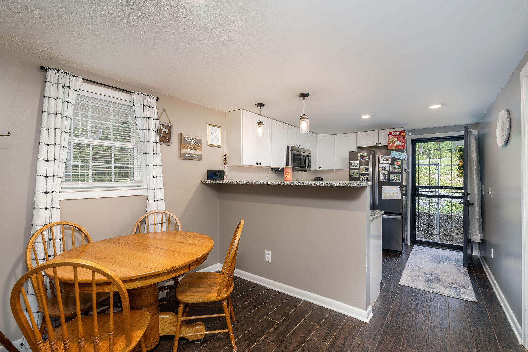206 Stout Hollow Road Hampton, TN 37658 - Photo 11 of 54 DSC01062-Edit