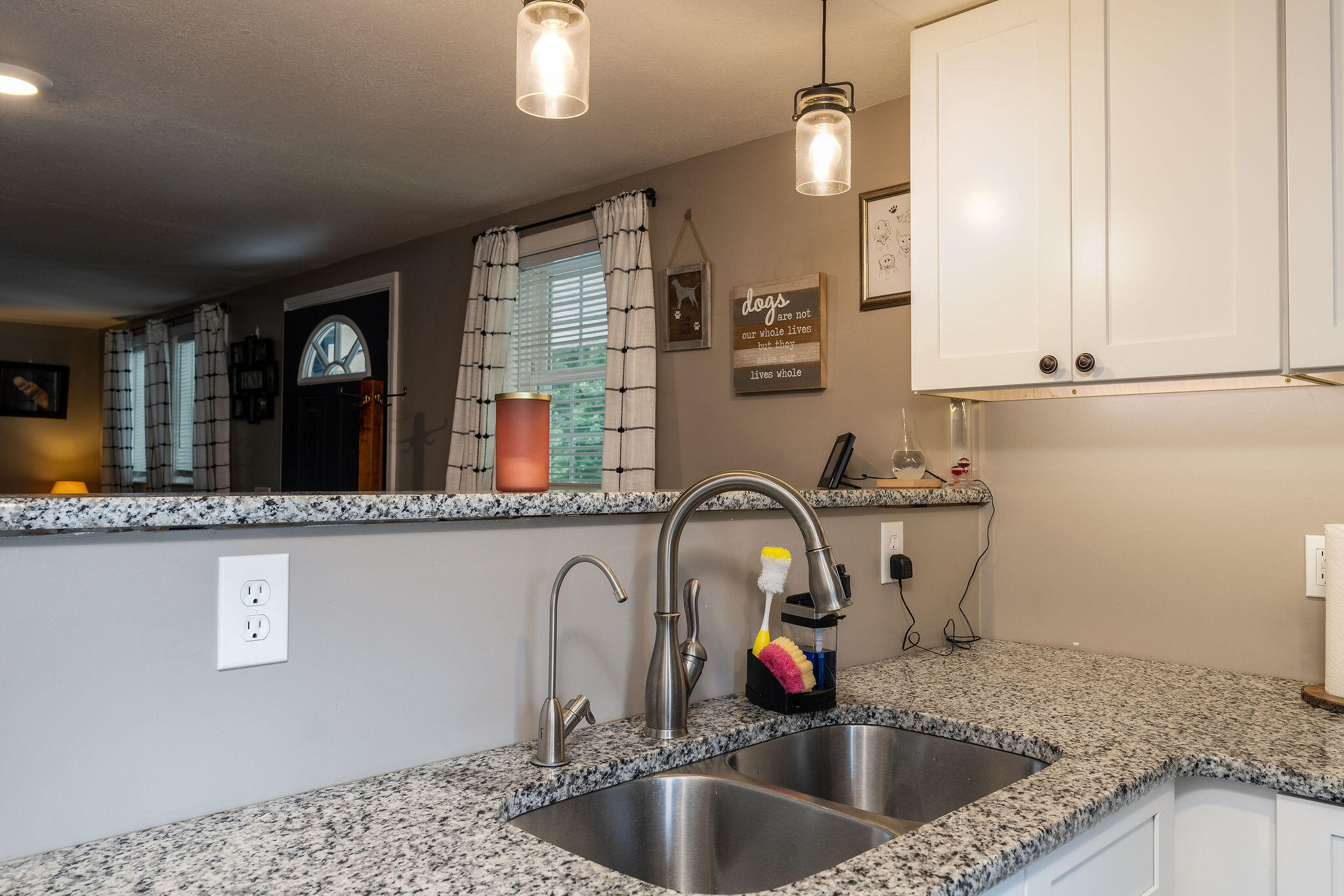 206 Stout Hollow Road Hampton, TN 37658 - Photo 15 of 54 DSC01100-Edit
