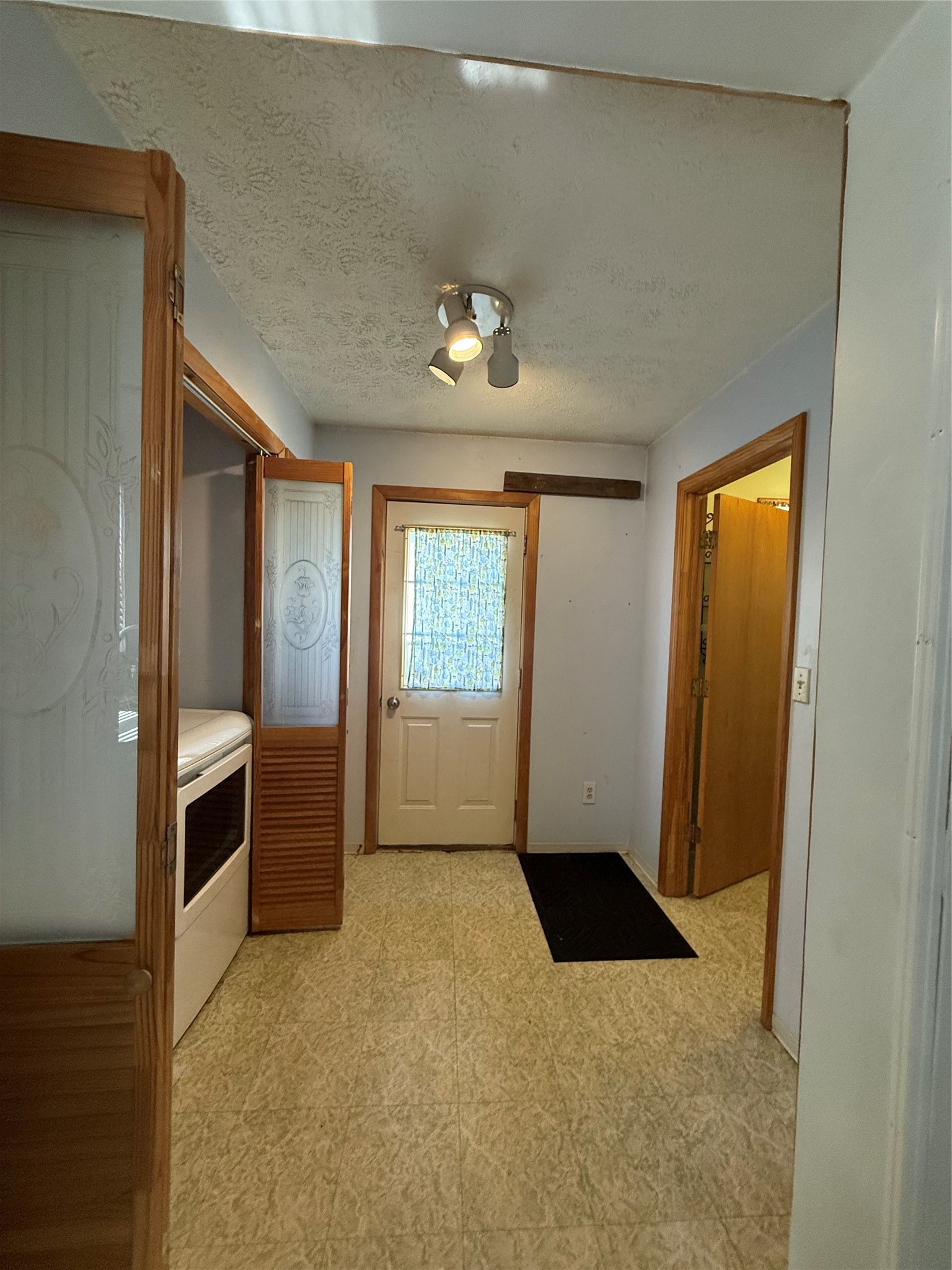 3215 Stack Avenue Endicott, NY 13760 - Photo 6 of 15