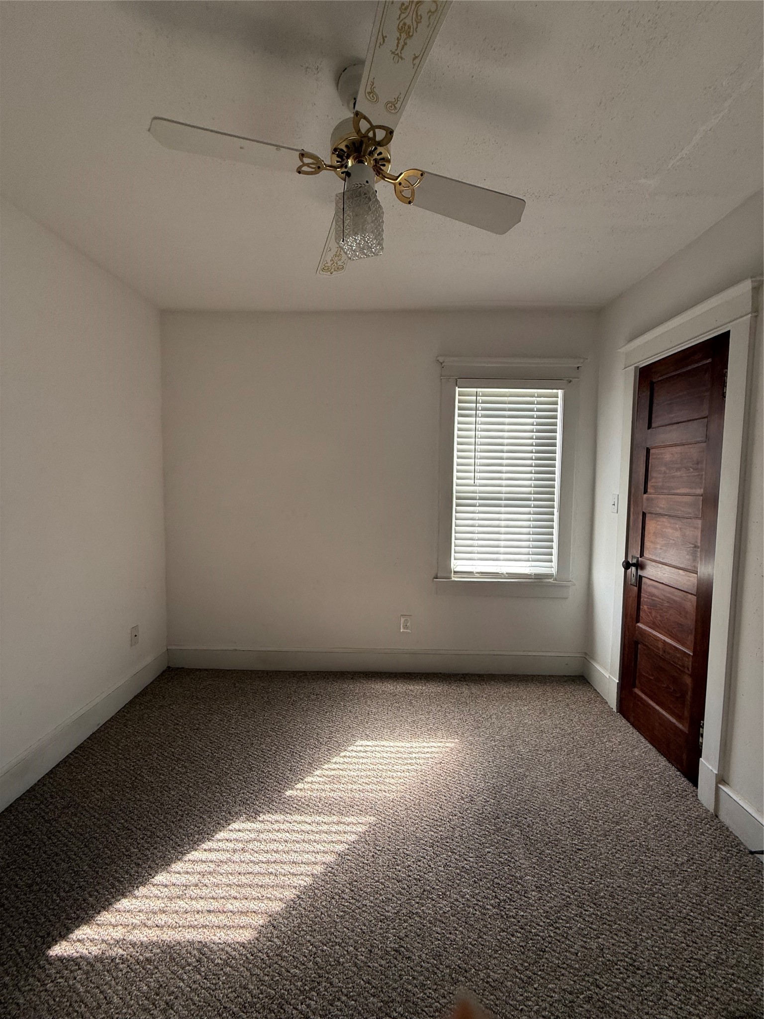 3215 Stack Avenue Endicott, NY 13760 - Photo 8 of 15