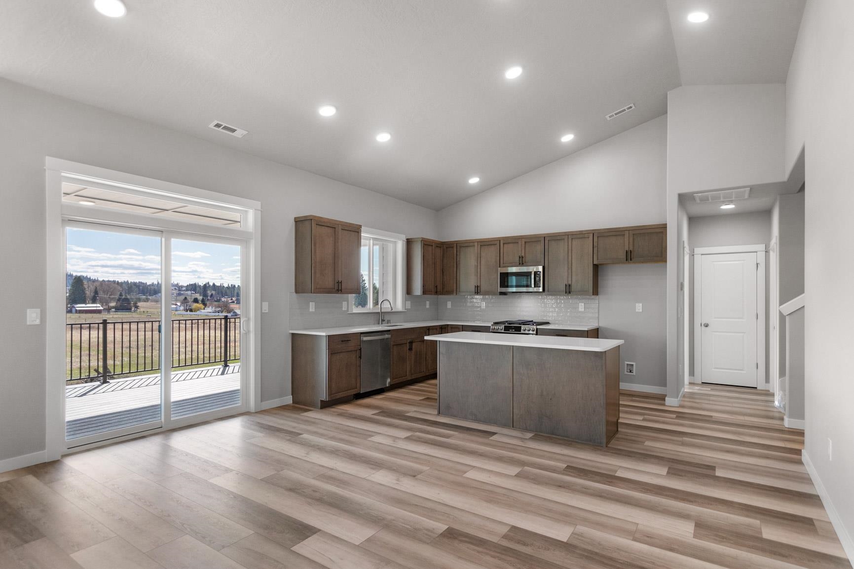 5101 West Morning Lane Spokane, WA 99224 - Photo 6 of 40