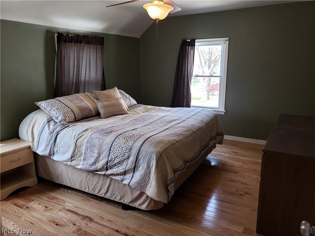 4923 Anderson Road Cleveland, OH 44124 - Photo 12 of 24