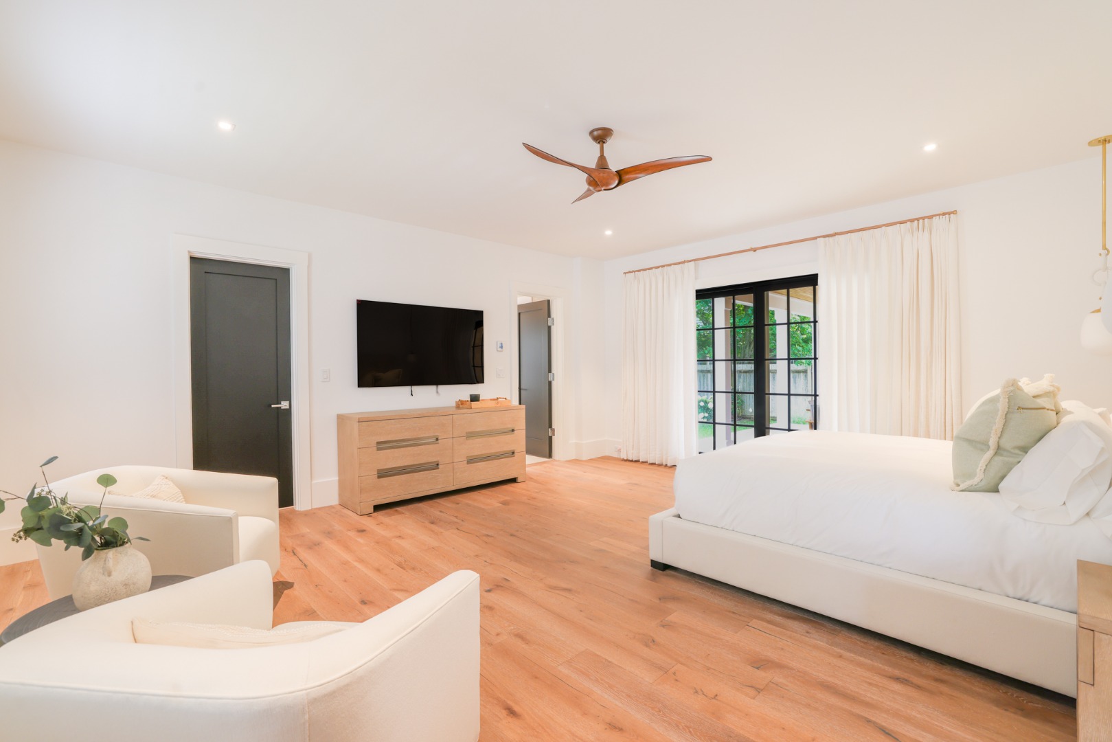 12 Derrymore Road Nantucket, MA 02554 - Photo 15 of 35