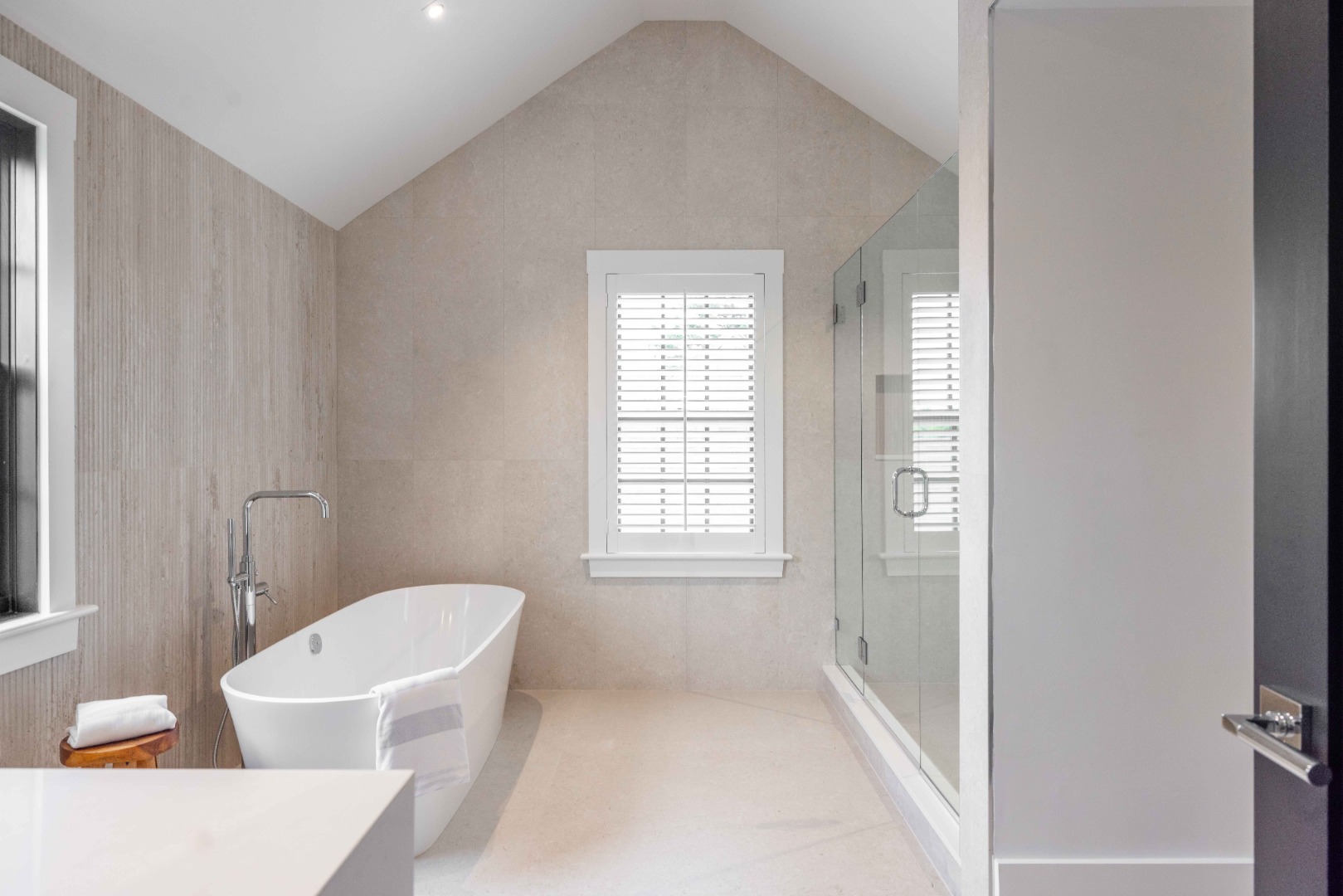 12 Derrymore Road Nantucket, MA 02554 - Photo 18 of 35