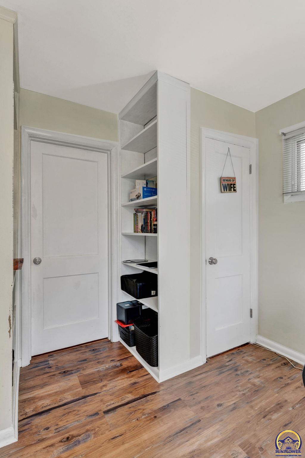 4308 Southwest 19th Street Topeka, KS 66604 - Photo 13 of 37