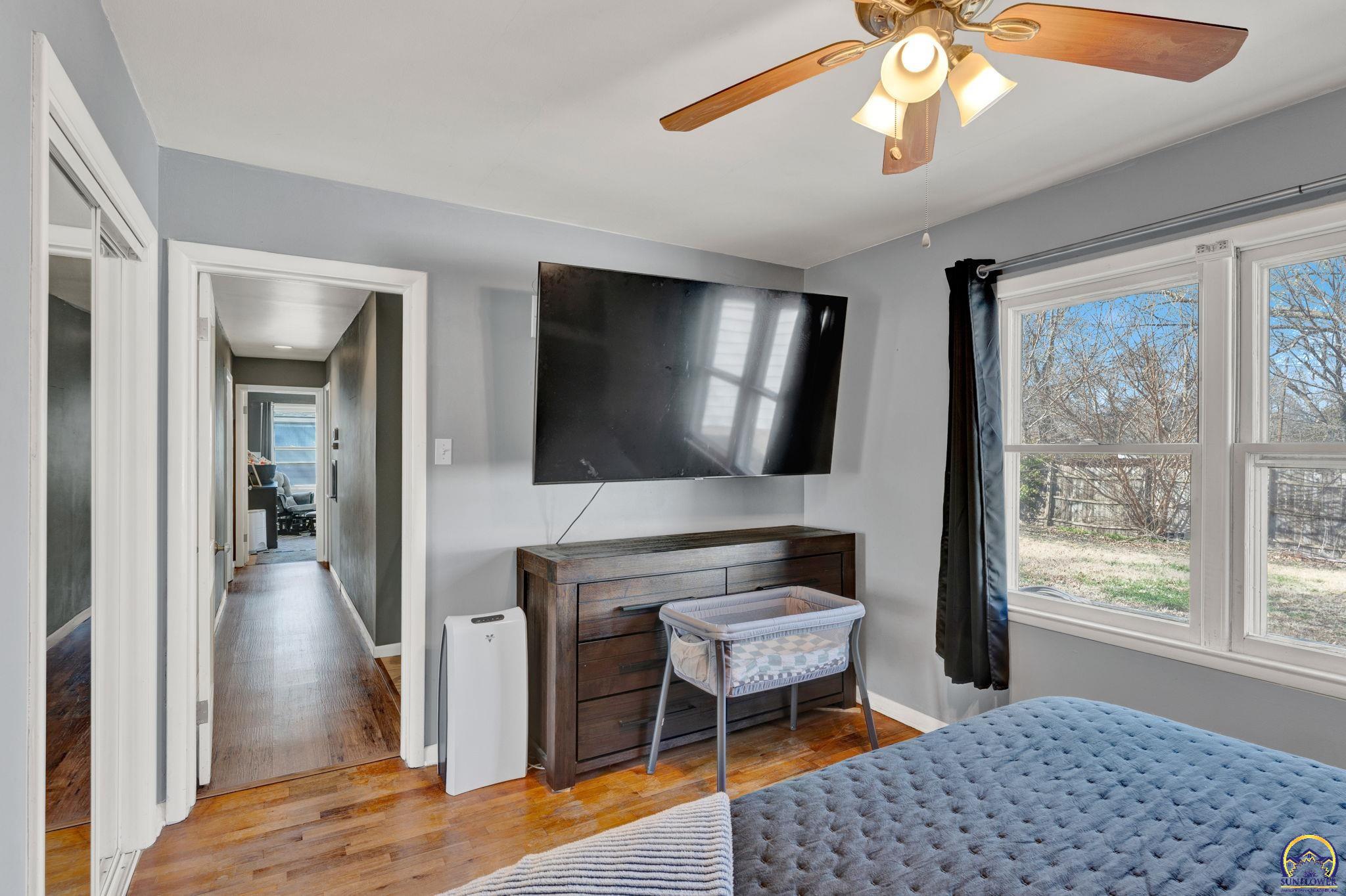 4308 Southwest 19th Street Topeka, KS 66604 - Photo 27 of 37