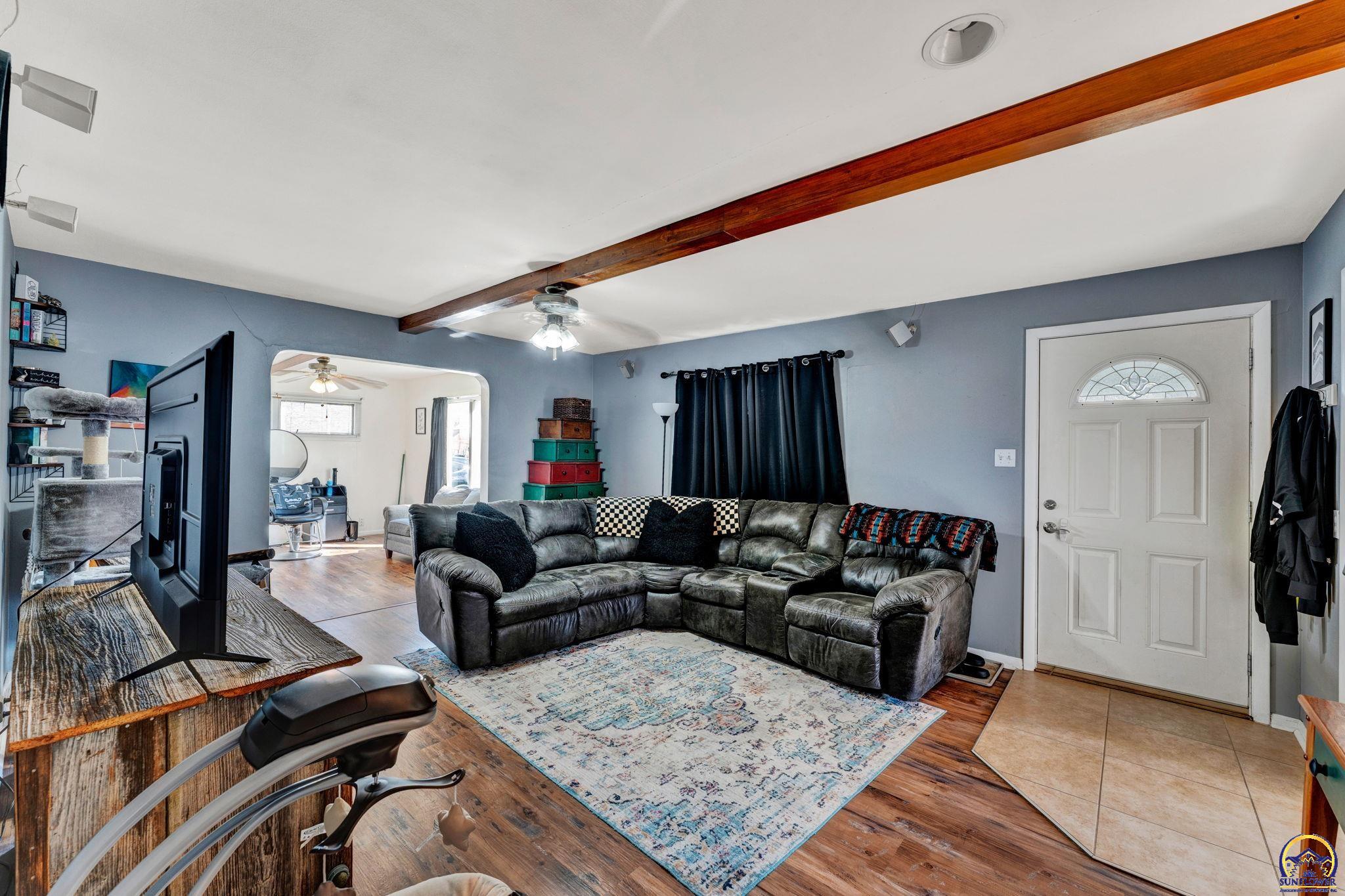 4308 Southwest 19th Street Topeka, KS 66604 - Photo 8 of 37