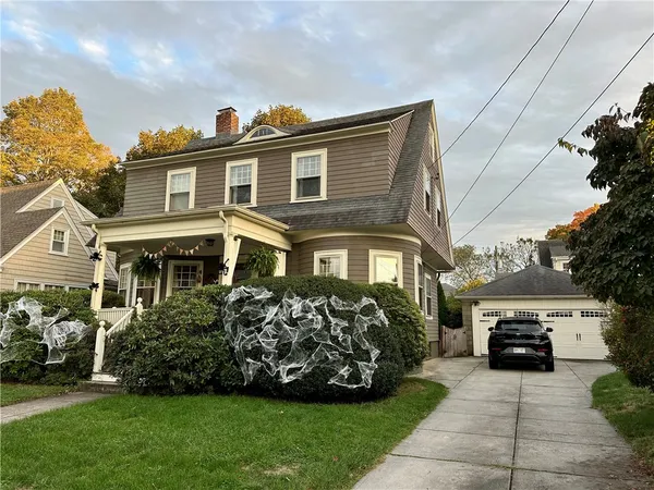 $617,000 | 172 Bluff Avenue, Cranston, RI 02905