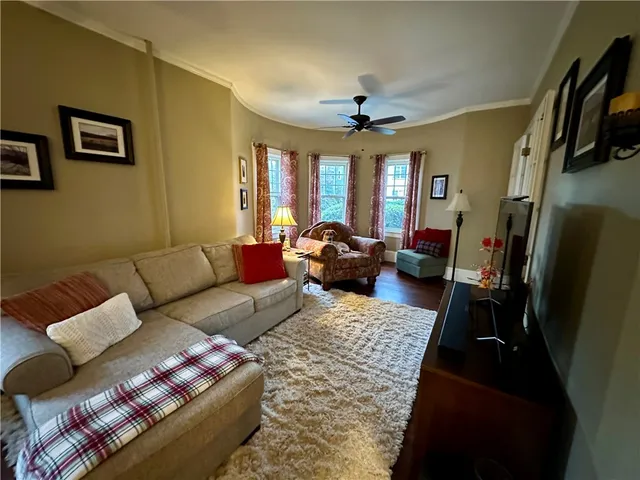 $629,900 | 172 Bluff Avenue, Cranston, RI 02905