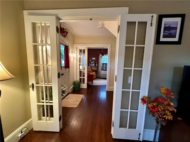 $629,900 | 172 Bluff Avenue, Cranston, RI 02905