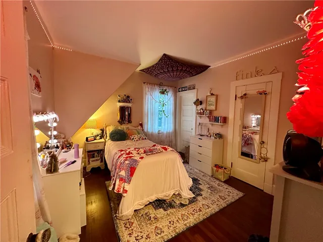 $629,900 | 172 Bluff Avenue, Cranston, RI 02905