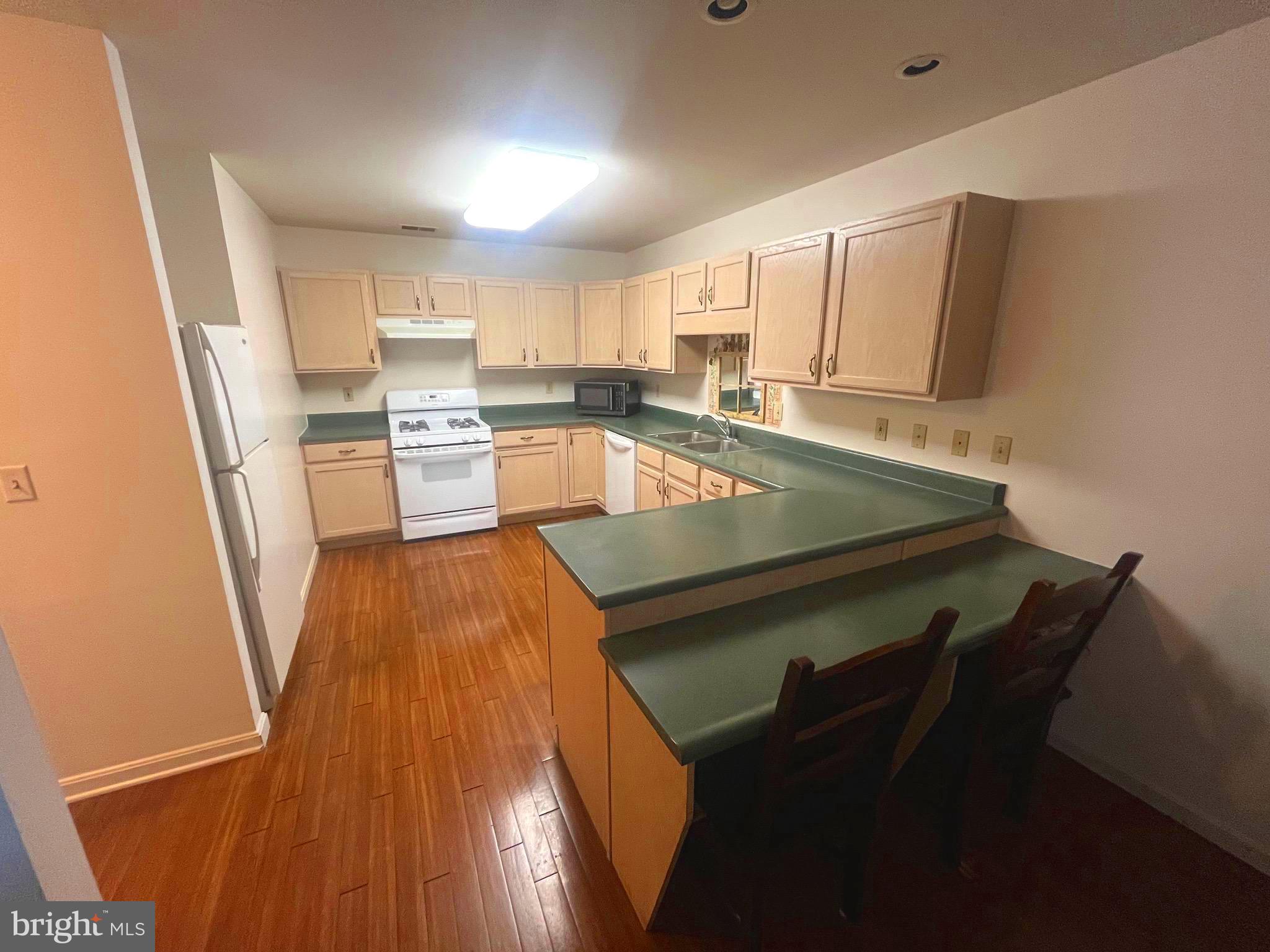 3079 Lakefield Road, Unit 3079 York, PA 17402 - Photo 8 of 22 Gallery Image 8