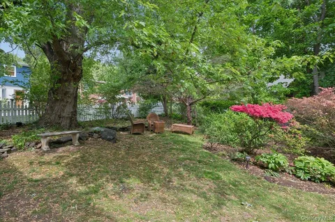 $1,175,000 | 16 Cedar Street, Hastings-on-Hudson, NY 10706