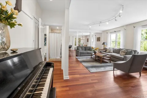 $1,175,000 | 16 Cedar Street, Hastings-on-Hudson, NY 10706