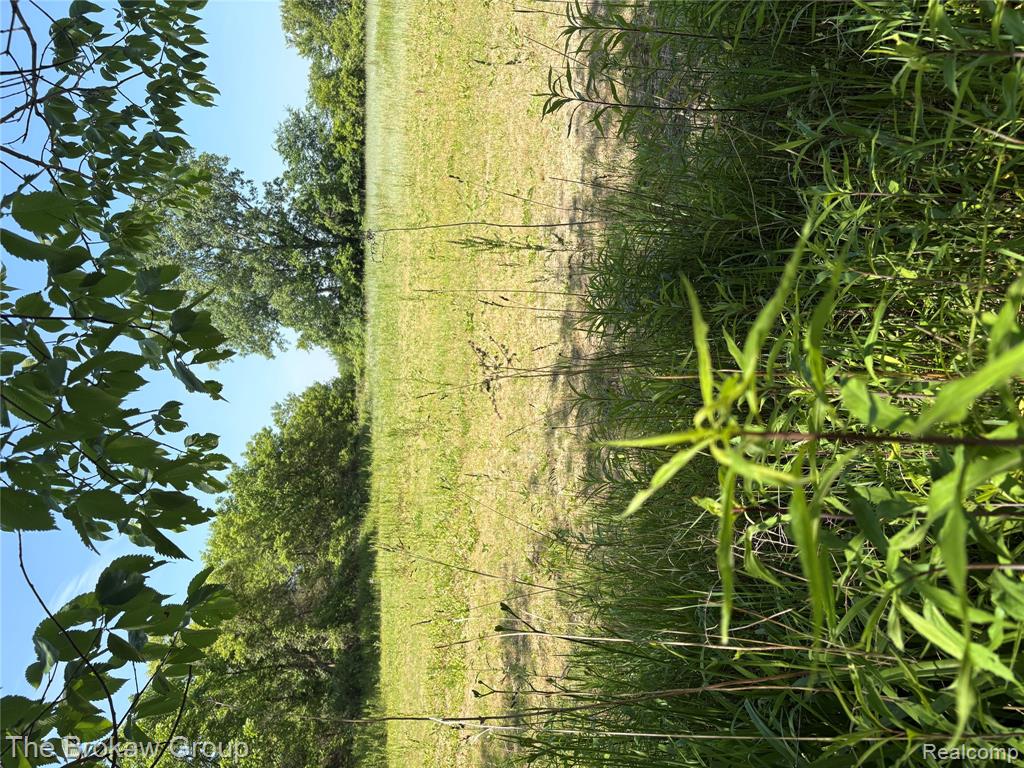 5091 North Irish Road Davison, MI 48423 - Photo 1 of 4