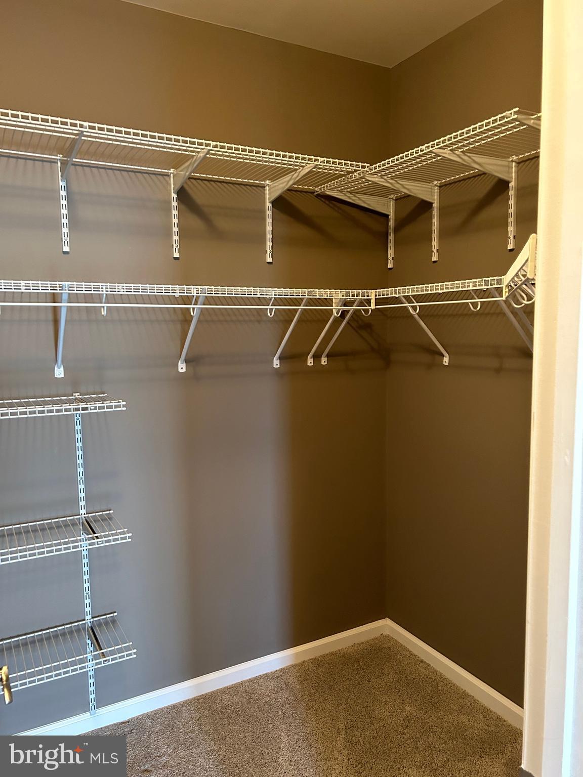 44133 Peirosa Terrace Chantilly, VA 20152 - Photo 18 of 22