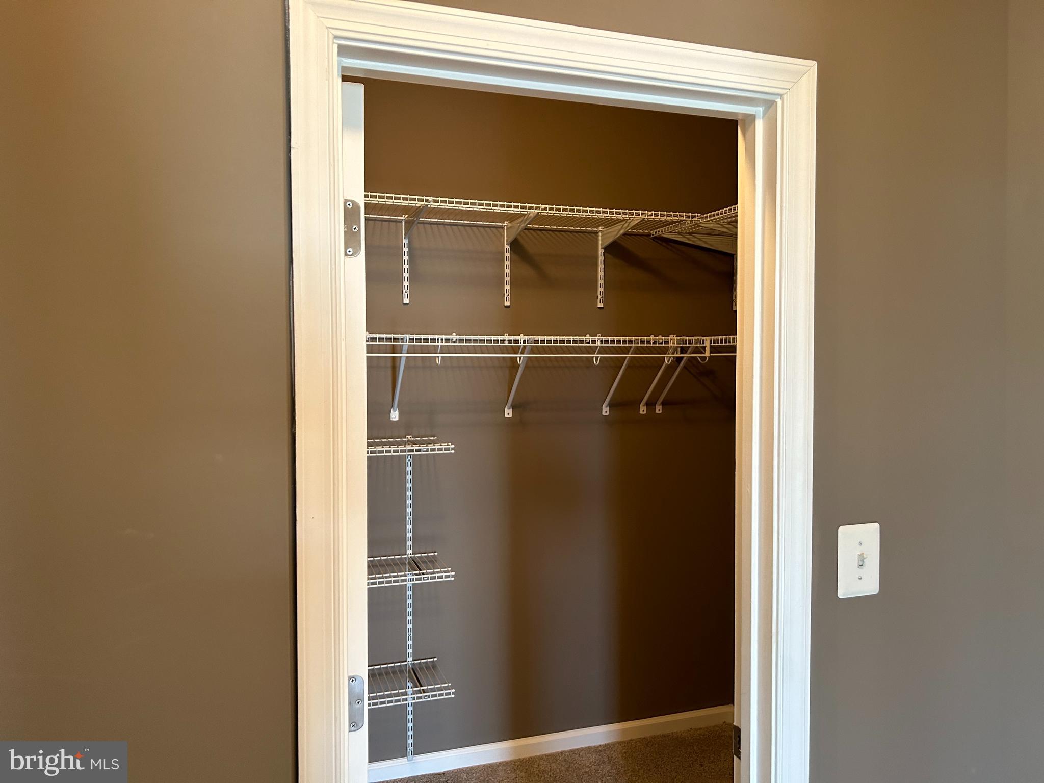 44133 Peirosa Terrace Chantilly, VA 20152 - Photo 6 of 22