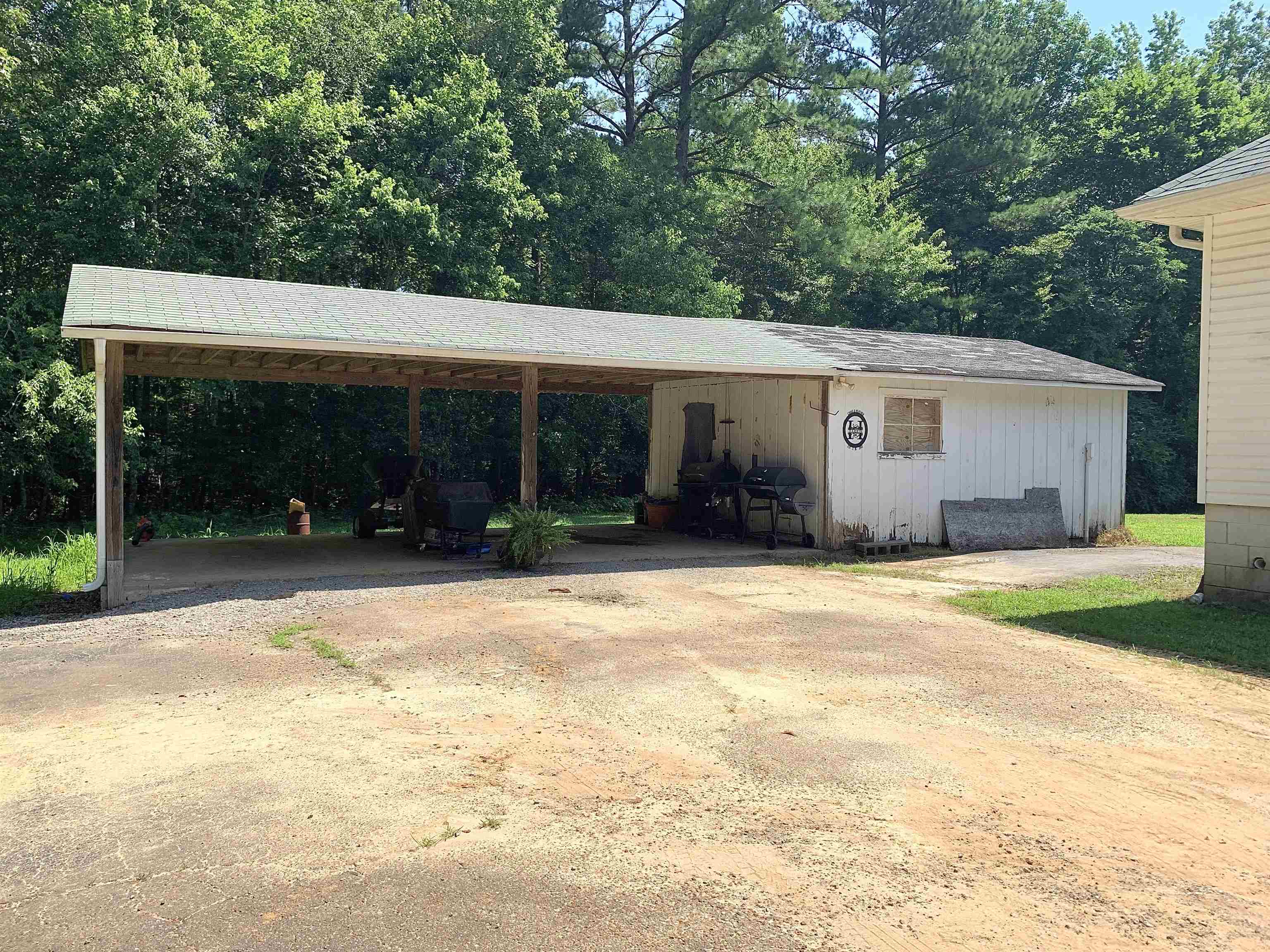 7675 Peavine Road Middleton, TN 38052 - Photo 3 of 26 Gallery Image 3