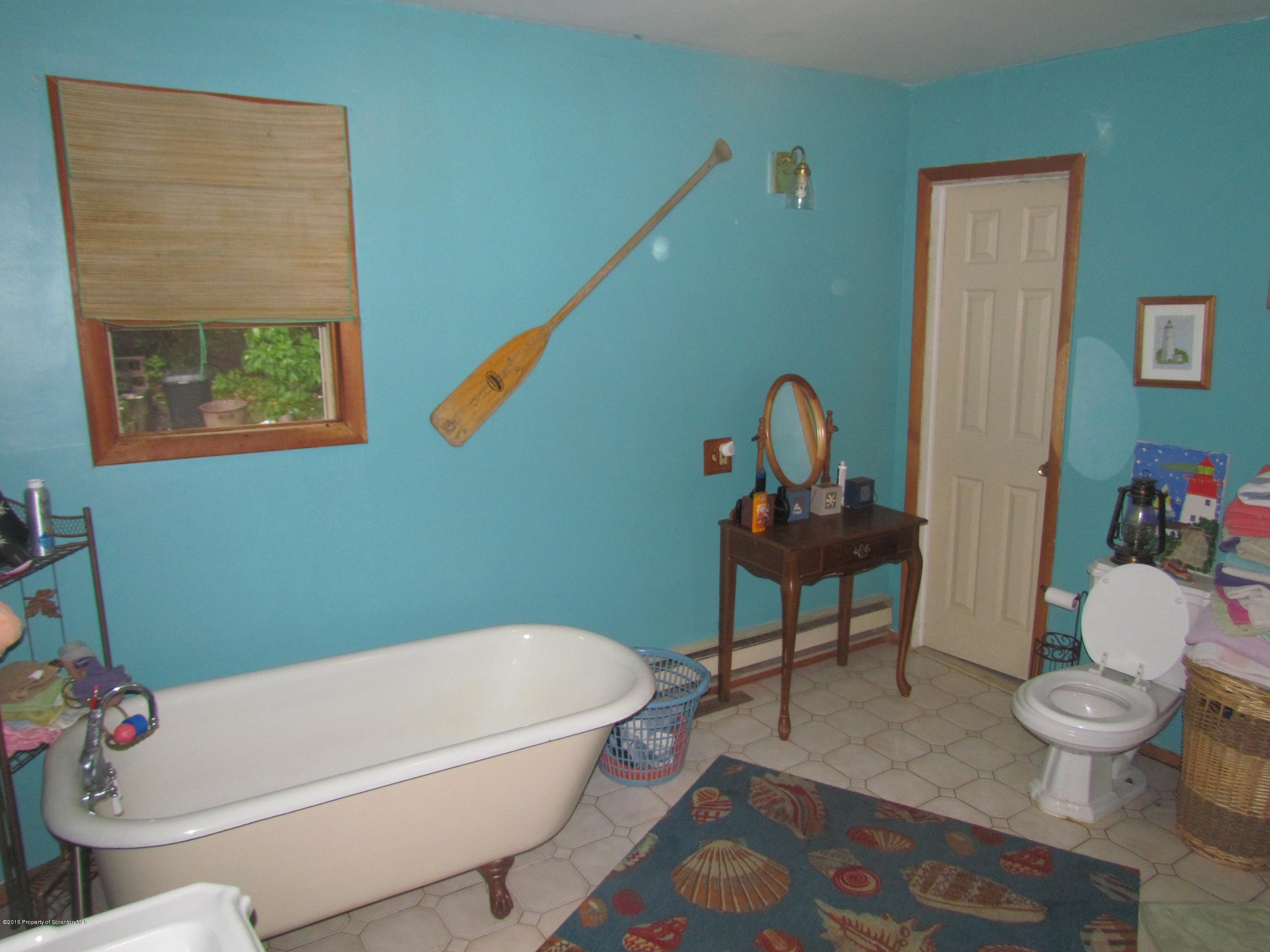 25 Glen Road Lake Ariel, PA 18436 - Photo 11 of 21 Gallery Image 11