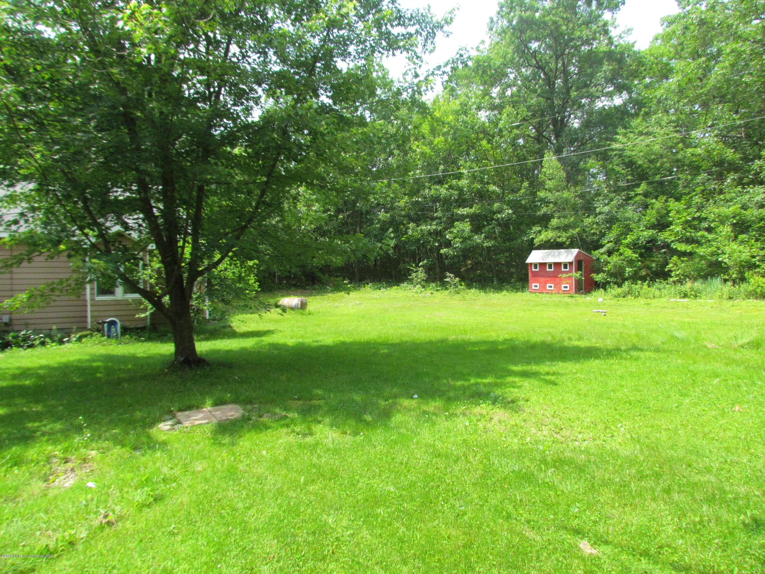 25 Glen Road Lake Ariel, PA 18436 - Photo 16 of 21 Gallery Image 16