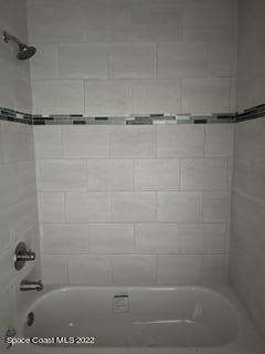 1180 Pasadena Road Southeast Palm Bay, FL 32909 - Photo 11 of 17 hall shower