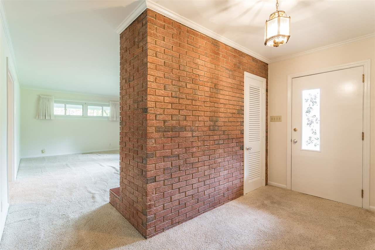 3131 Hope Valley Road Durham, NC 27707 - Photo 7 of 30 Living Room