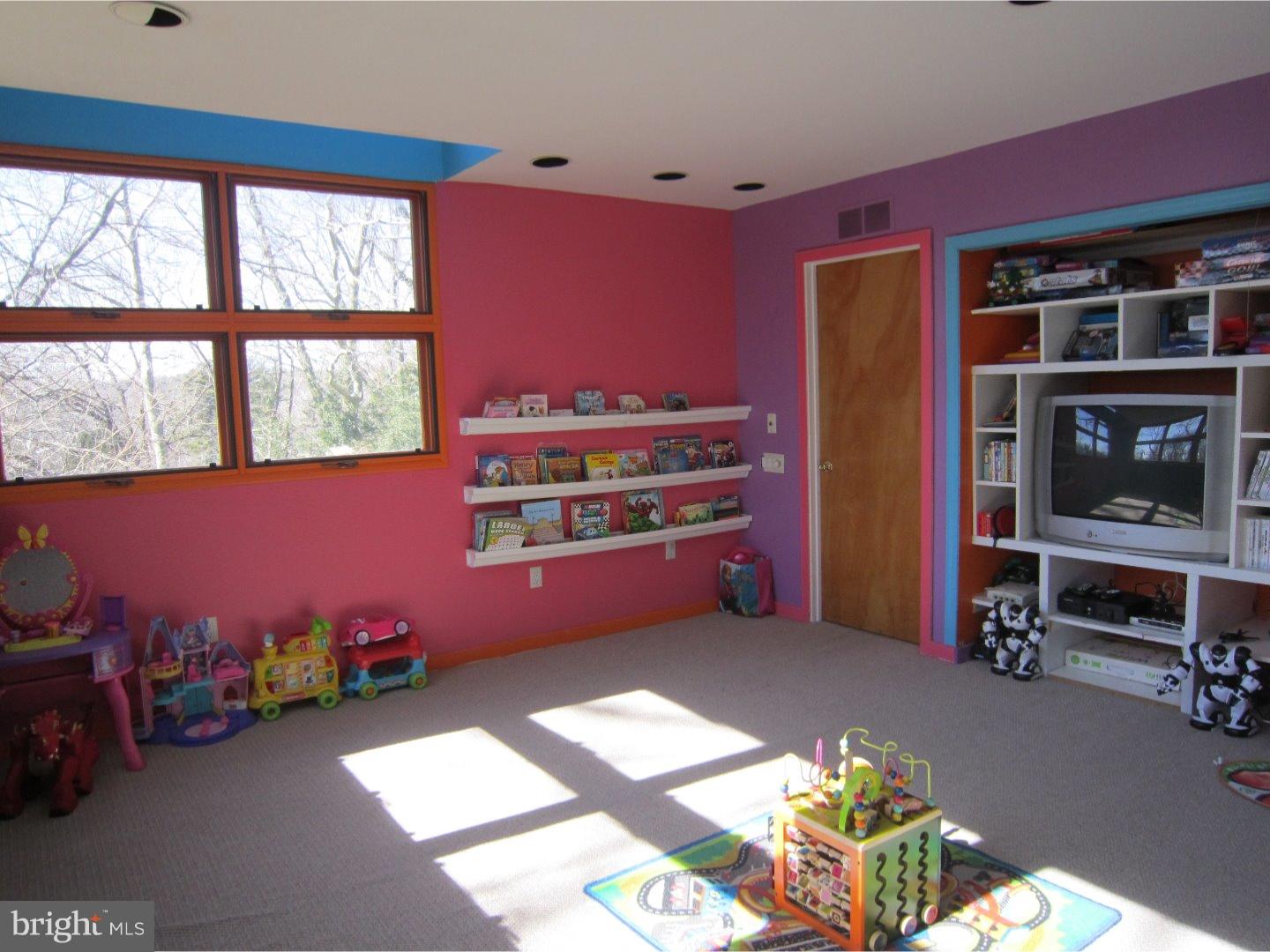 8101 Pennhill Road Cheltenham, PA 19027 - Photo 21 of 25 Gallery Image 21